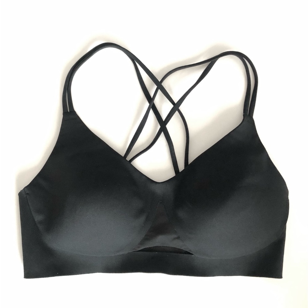 Victoria’s Secret Seamless Sport Black Strappy Wireless Bralette Small